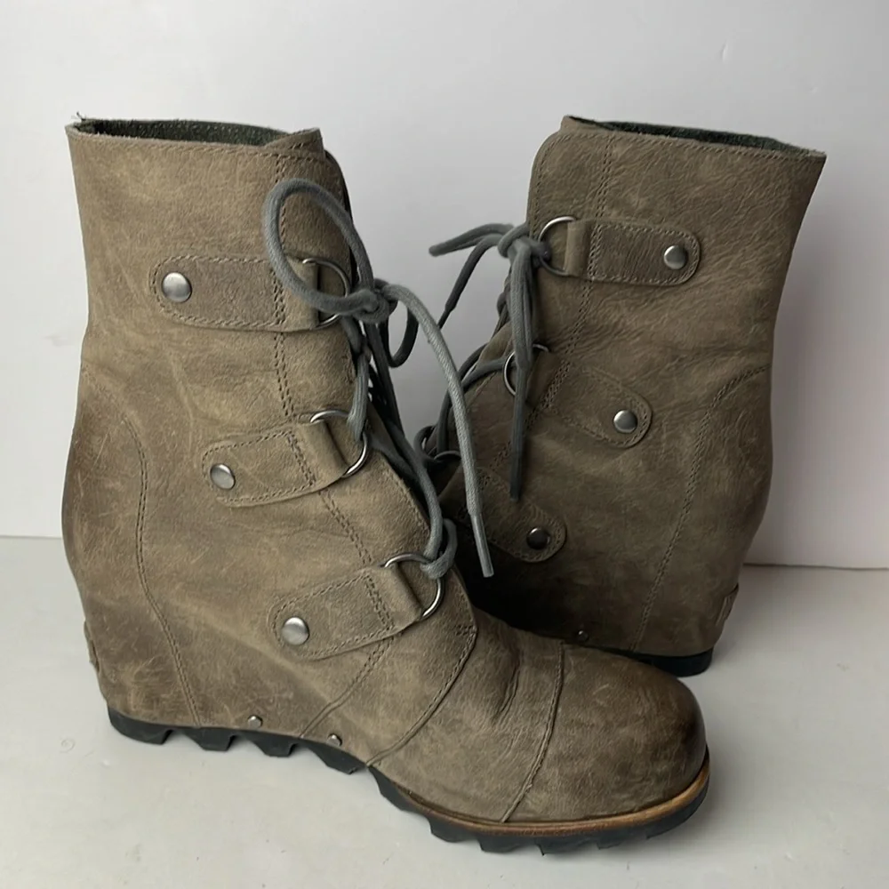 Sorel Joan of Arctic Wedge Ankle Boots - Picture 6 of 11
